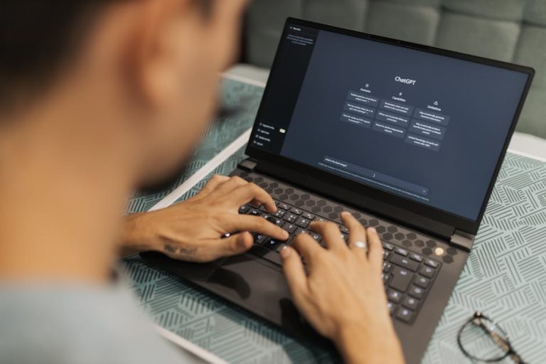 Бесплатный скачать и использовать Suno AI для ваших творческих проектов