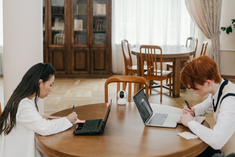 Использование Suno AI для создания обложек в 2025 году
