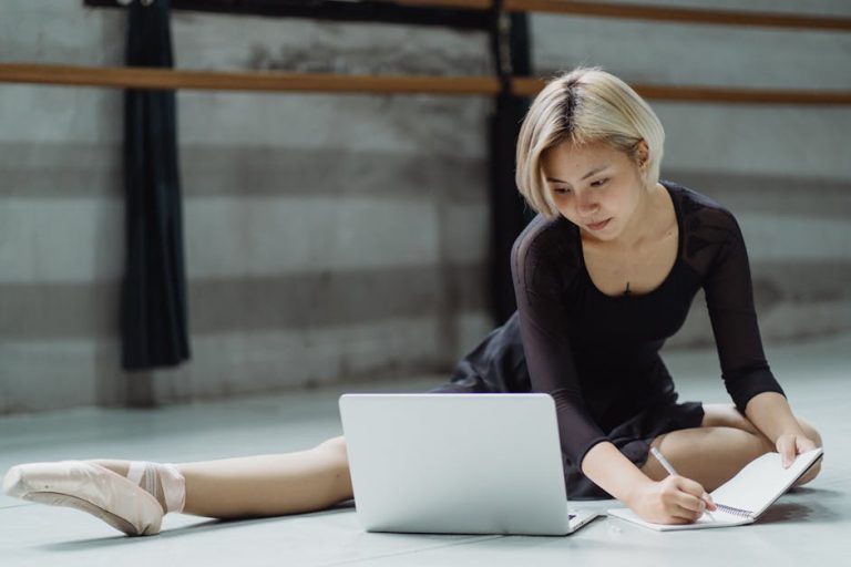 Решение проблем с Suno AI на компьютере